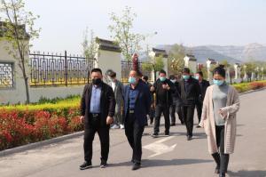 山西榆社縣委黨校、黎城縣委黨校蒞臨太行山干部學(xué)院參觀(guān)考察